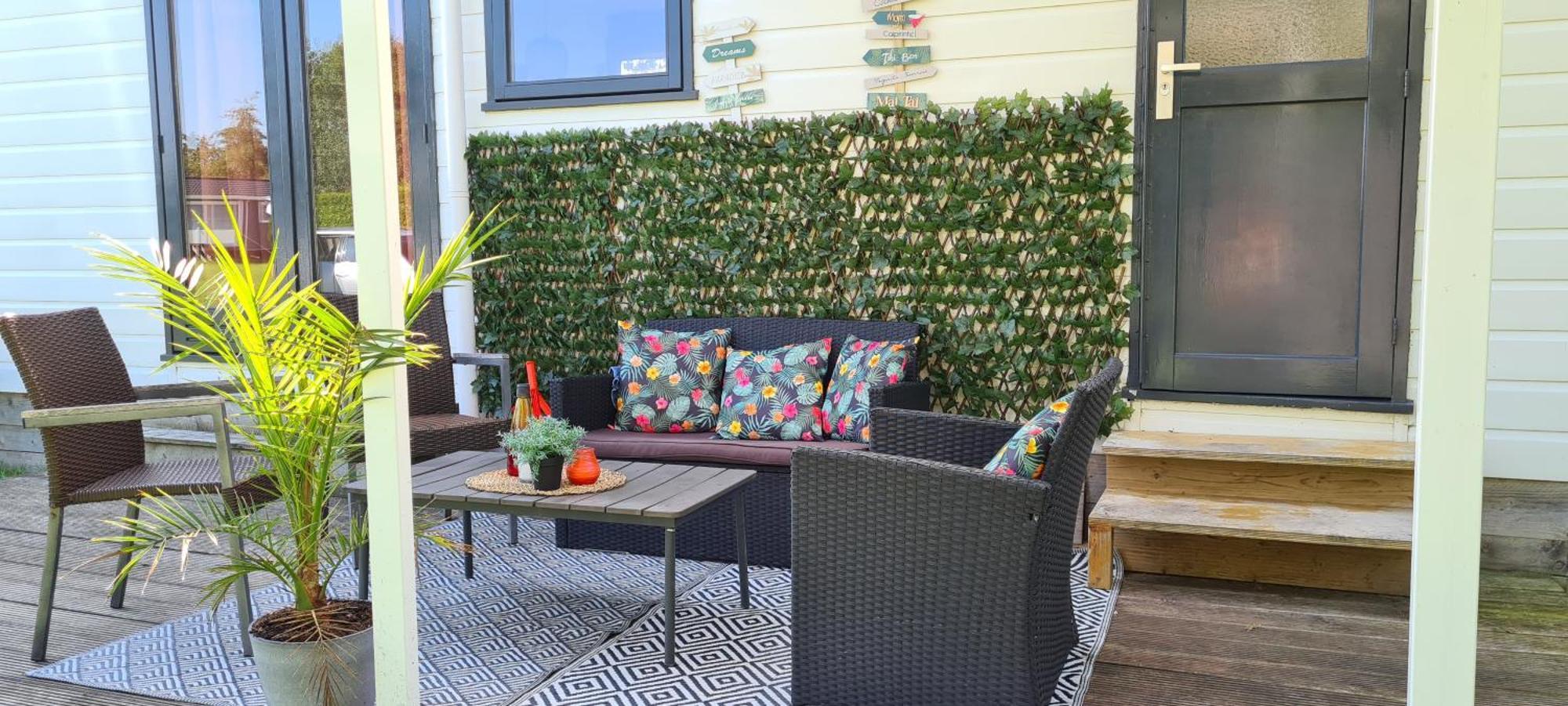 Gezellige Chalet Met Grote Privetuin. Dronrijp Kültér fotó